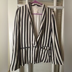 H& M Striped Black and White Women's Blazer-Size 2